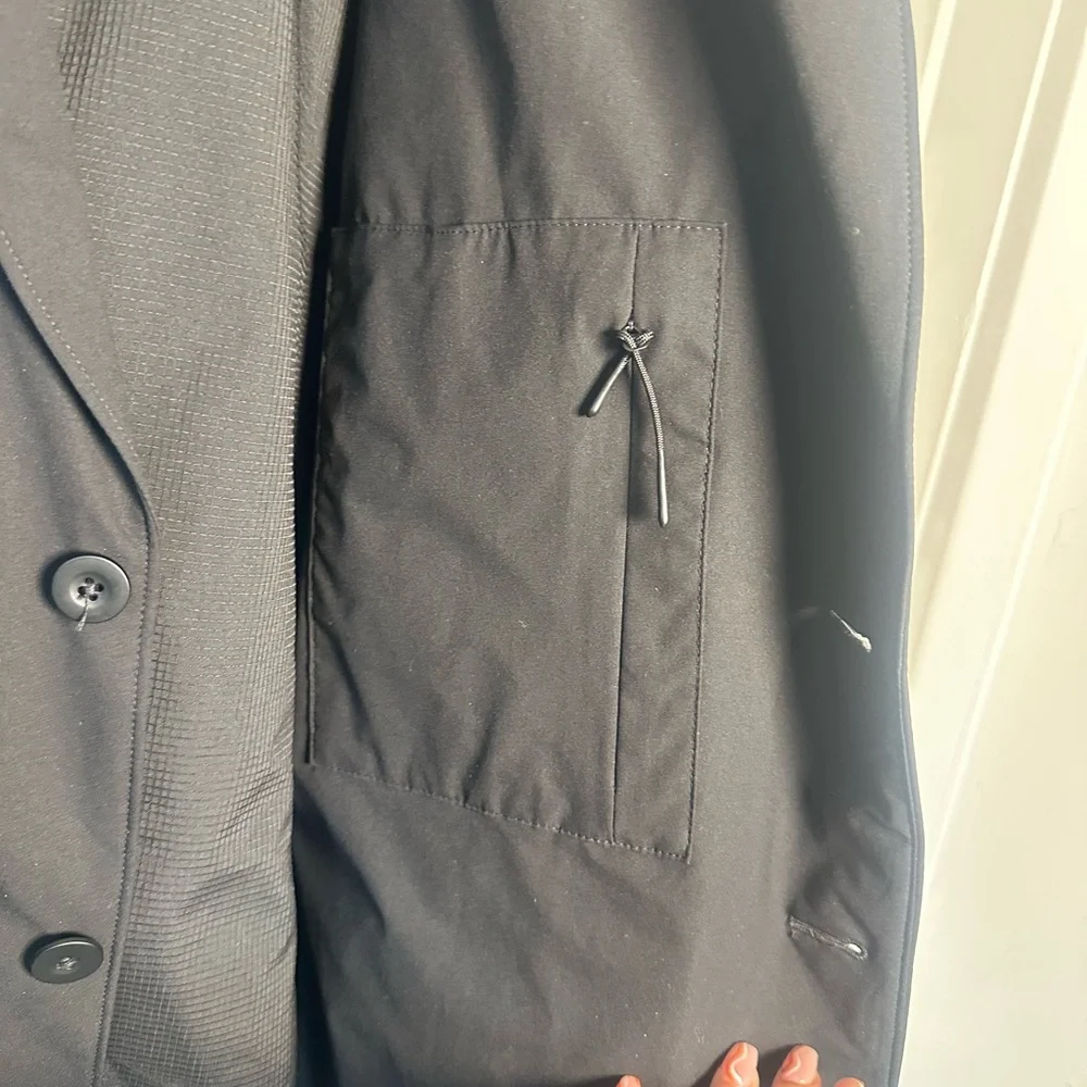 Banana Republic Sport Motion Tech Black 2 Button Wrinkle Free Black Blazer, L